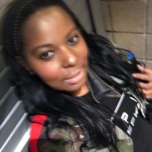 Meet your Posher, Rasheeda